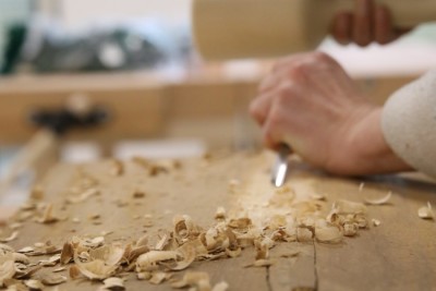 Holzbearbeitung im studioLEONARDO