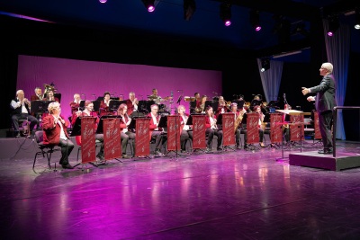 Jahreskonzert im Theaterzelt 2024